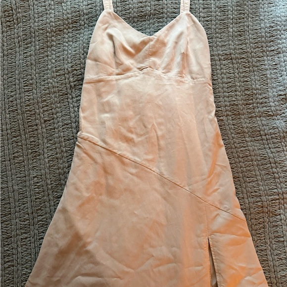 RW&CO. Dresses & Skirts - [S] RW&CO. Beige Midi Dress